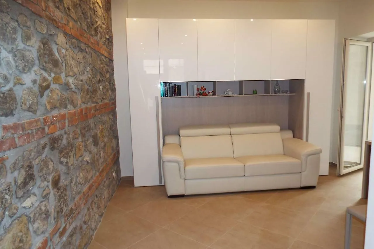 Cefalu Studio Room And Apartments